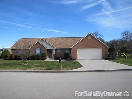 1st image of 221 Manchester Dr