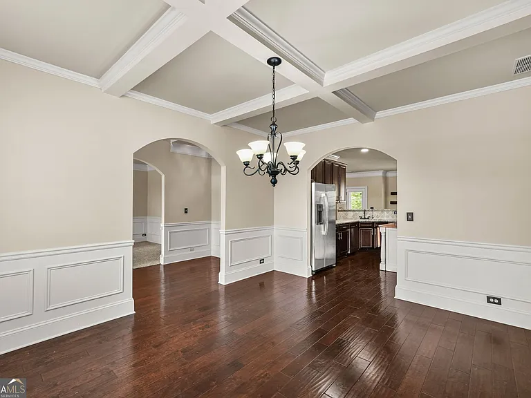 882 Nestling Dr — Photo 9