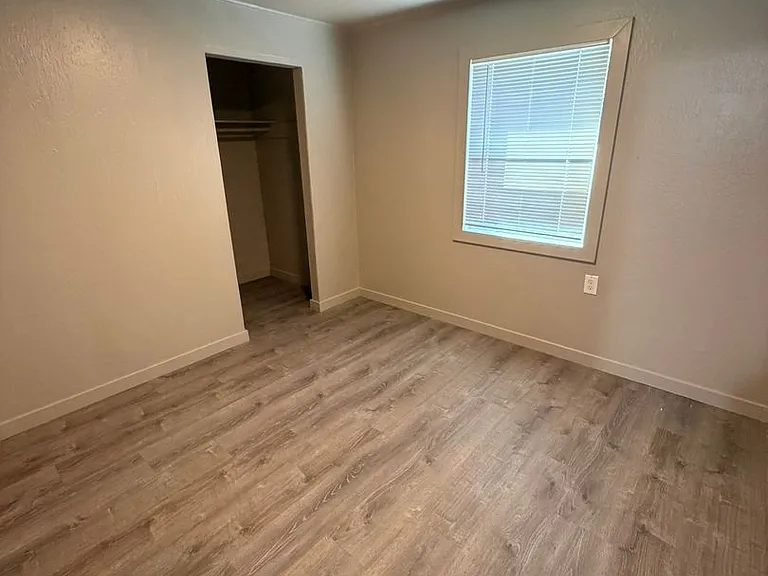 222 Jennings St #2 — Photo 9