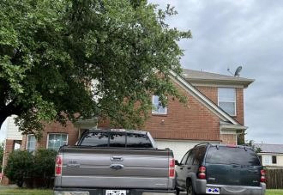 1st image of 5627 Bay Leaf Dr