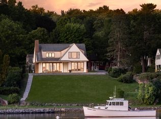 8 Clarks Ln, York, ME 03909