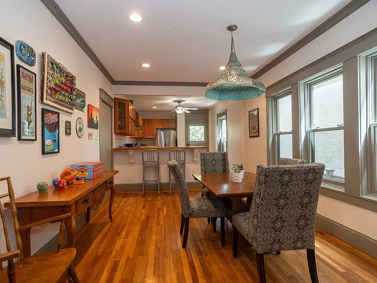 4519 N Sacramento Ave — Photo 6