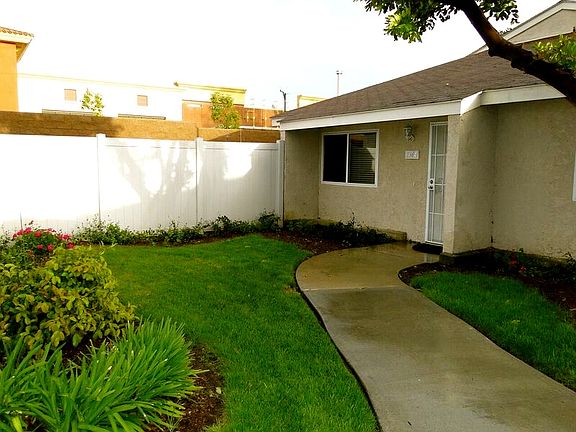 2nd image of 1344 N Elderberry Ave