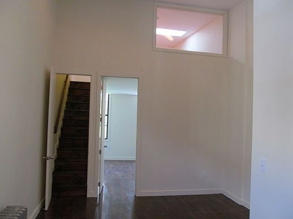 5th image of 884 Franklin Ave #2R