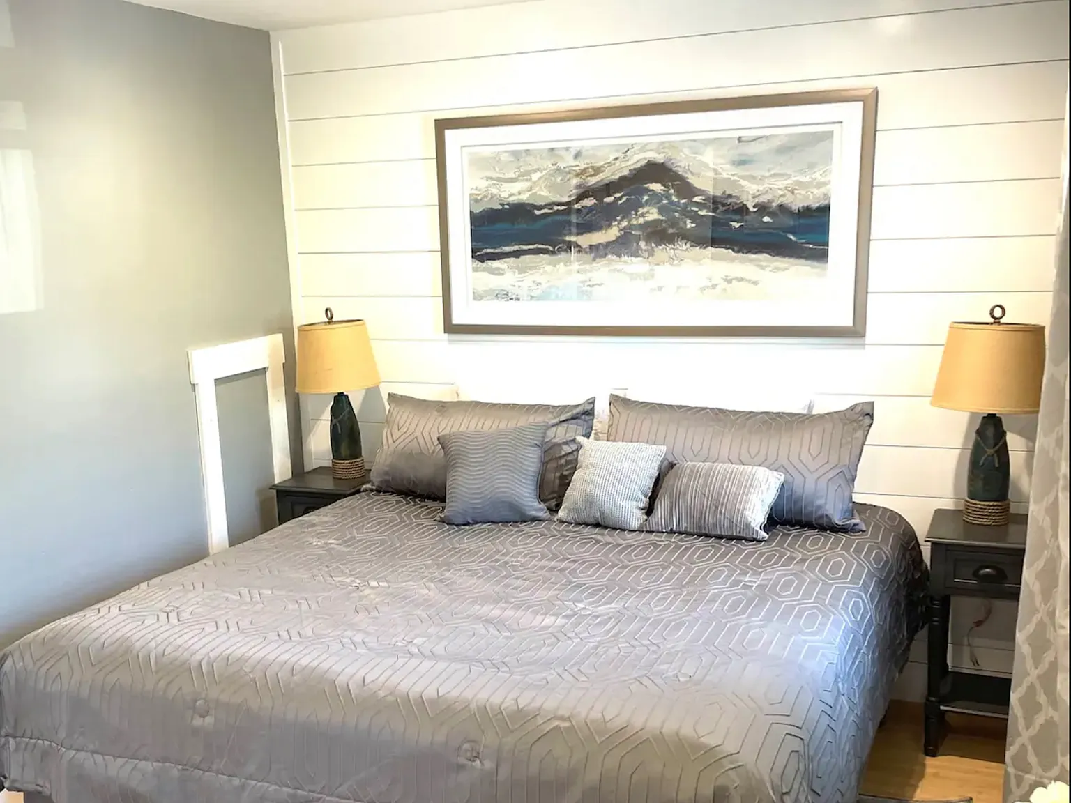 3 bed, 1200 sqft, $2,200 — Photo 3