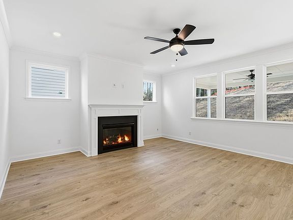 7th image of this home