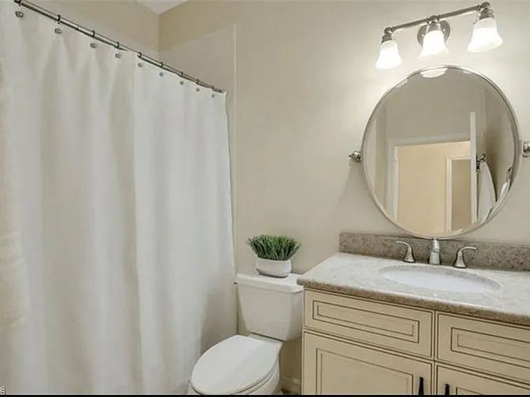 298 Emerald Bay Cir #K6 — Photo 7