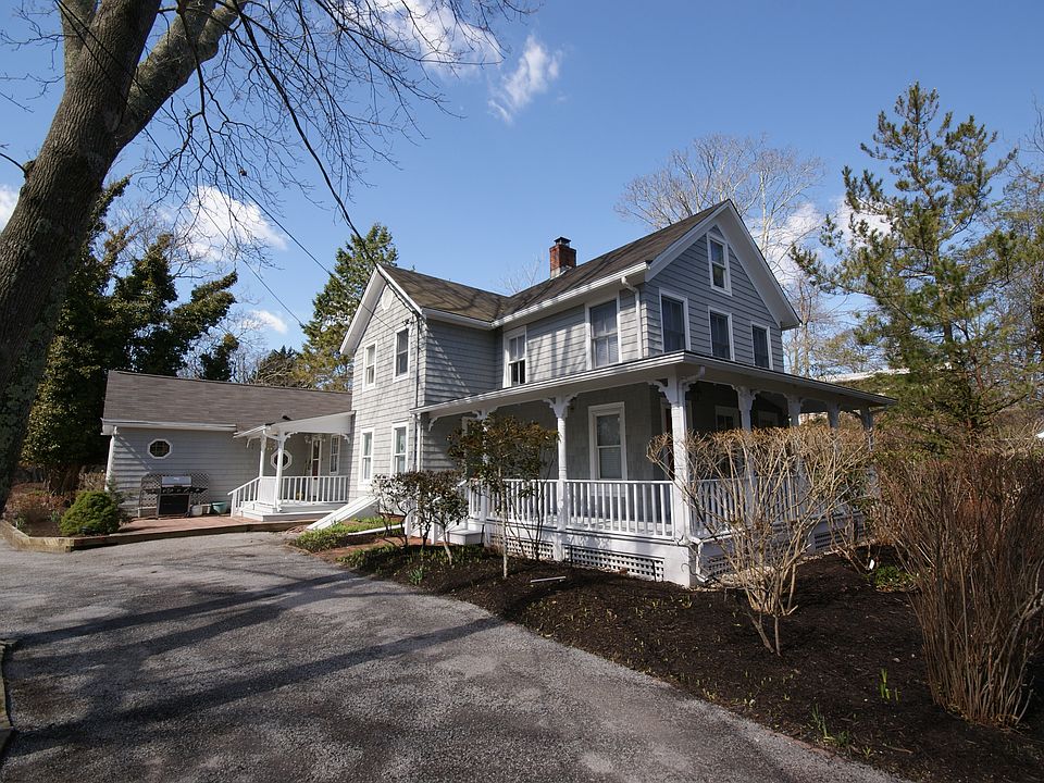 1st image of 409 Montauk Hwy