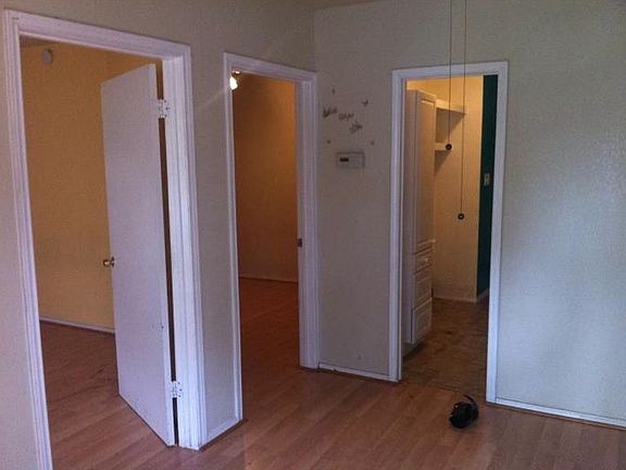 2nd image of 111 W Avenue D #A