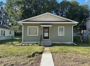 2024 1st St, Eau Claire, WI 54703