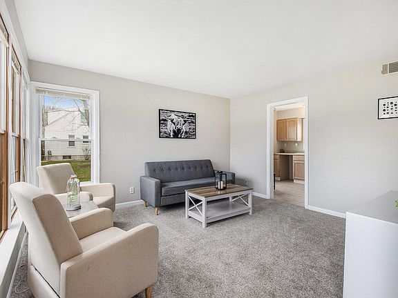 5th image of 1202 Murray Dr