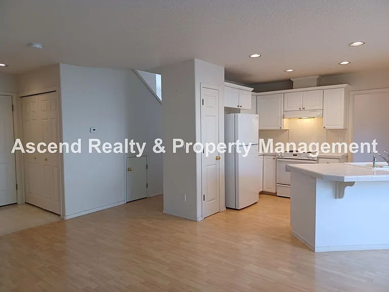 15133 NW Fawnlily Dr — Photo 9