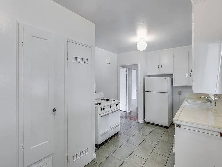 2727 Parker St #H — Photo 5