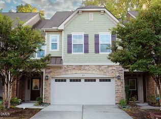 467 Methven Grove Dr, Cary, NC 27519