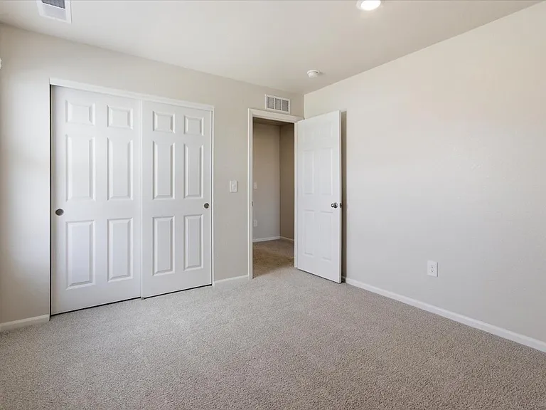 2193 E 164th Ave — Photo 24