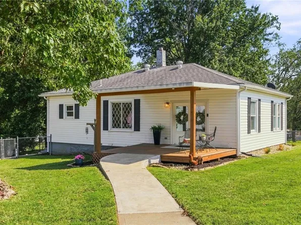 3355 N 115th St, Kansas City, KS 66109