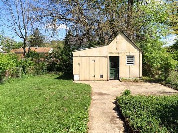 5th image of 6420 Evelyn Dr