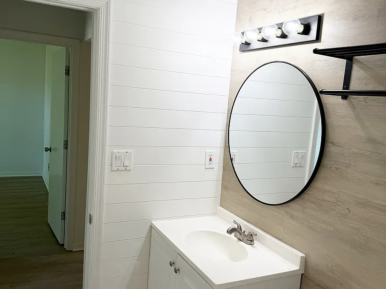 9622 8th Bay St #3 — Photo 7