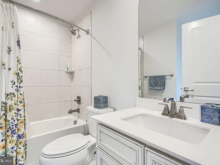 1510 Decatur St — Photo 4