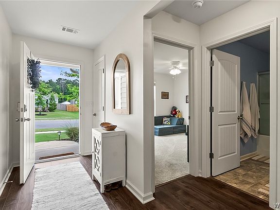 4th image of 3704 Magnolia Hills Dr