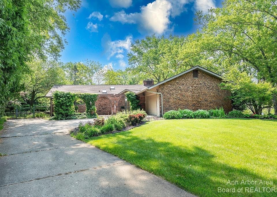 1321 Skyway Dr, Ypsilanti, MI 48197 Zillow