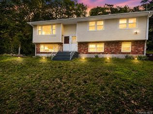 43 Glenmere Homesites Rd #F1, Florida, NY 10921