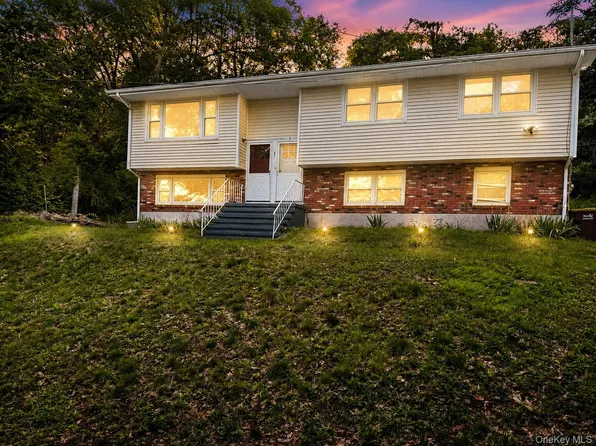 43 Glenmere Homesites Rd, Florida, NY