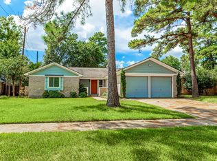 16107 Timber Valley Dr, Houston, TX 77070