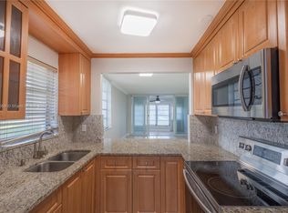 6001 NW 61st Ave APT 101, Tamarac, FL 33319