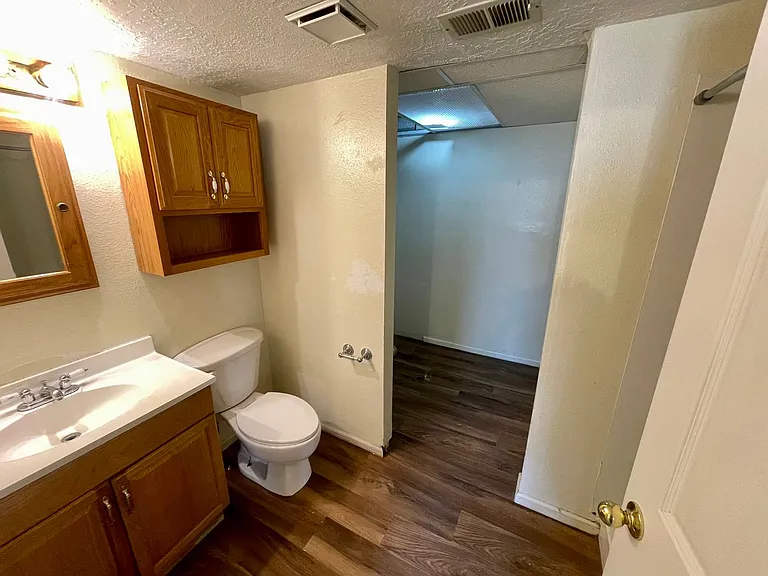1907 Buena Vista Pl — Photo 23