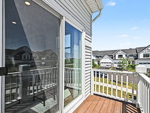 5th image of 4271 Chelsea Manor Cir