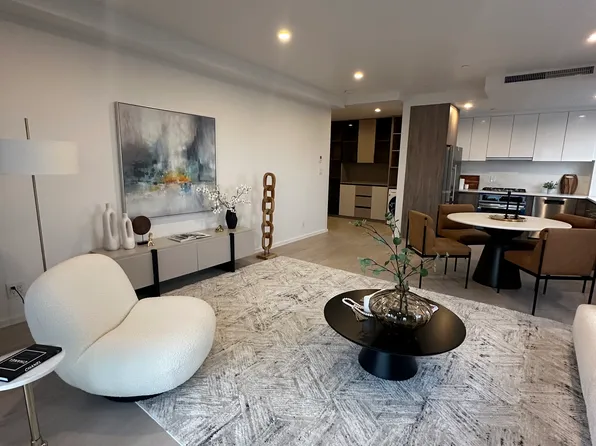 2286 Cropsey Avenue image 1 of 13