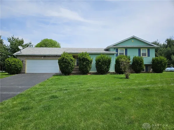 620 Fletcher Pike, South Charleston, OH 45368
