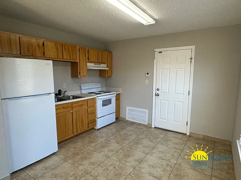 2243 Panhandle Trl — Photo 3