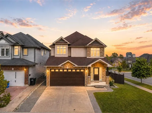 1263 Countrystone Dr, Kitchener, ON N2N 3S4
