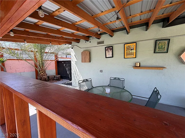 1816 Wengert Ave — Photo 33