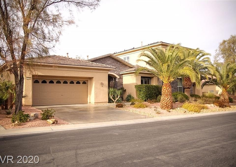 1st image of 1716 Cypress Manor Dr