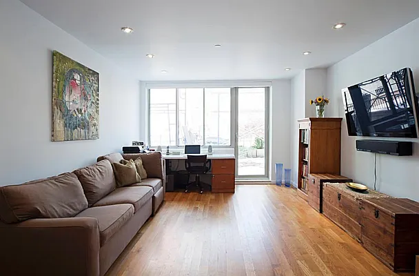 Sold by Keller Williams NYC | media 19