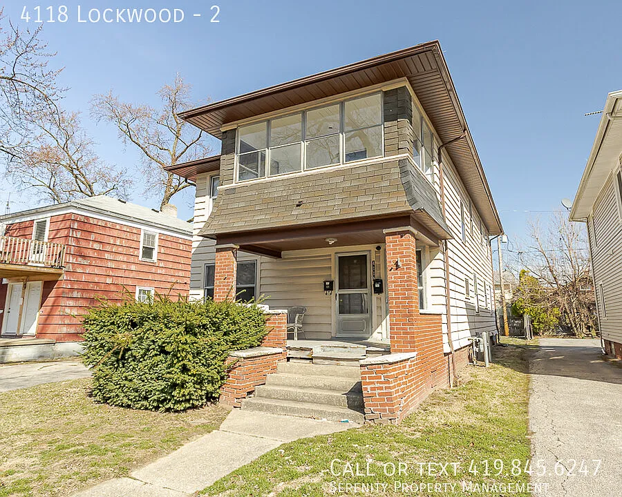 4118 N Lockwood Ave #2