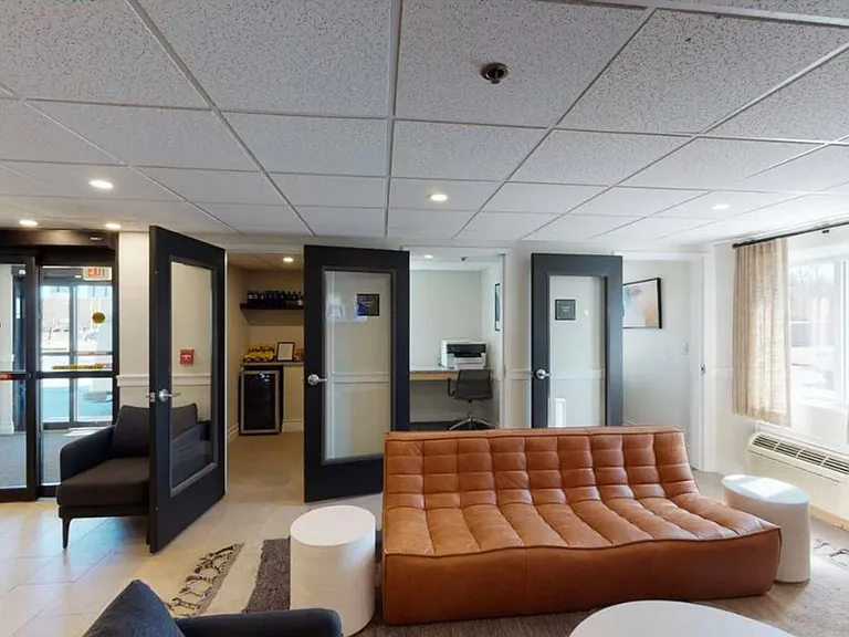 865 Donald Lynch Blvd #ID1039510P — Photo 9