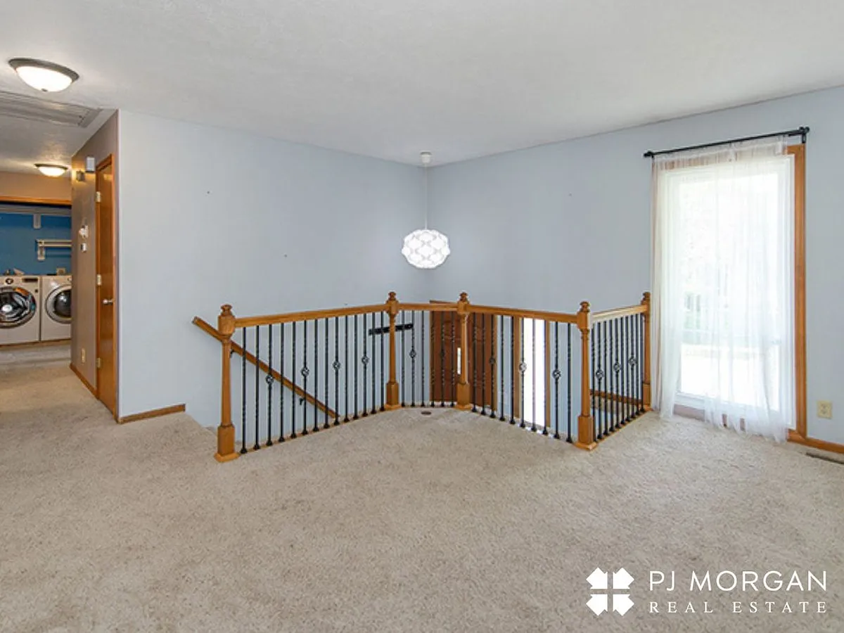 Building Photo - 16911 N Cir