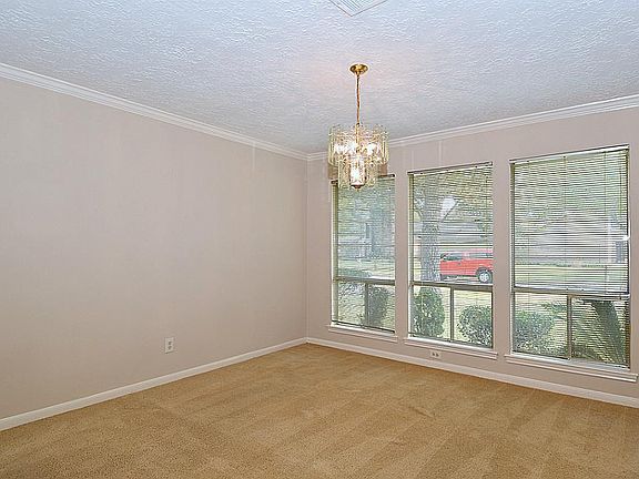 4th image of 15506 Tumbling Rapids Dr