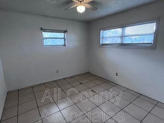 5th image of 7072 Bougenville Dr
