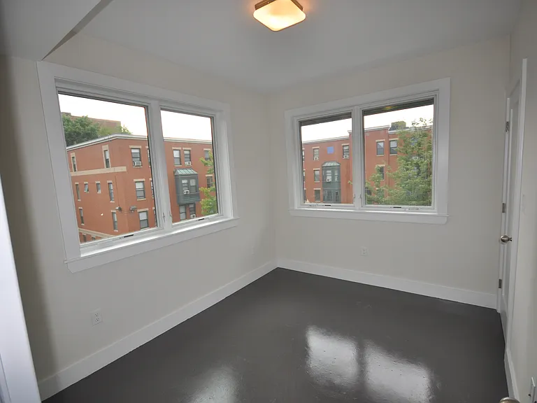 656 Massachusetts Ave #3 — Photo 21