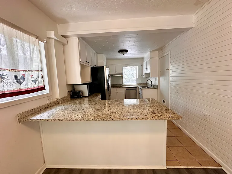 4215 Old Norcross Rd — Photo 5