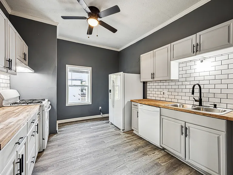 348 Maria Ave #31 — Photo 2