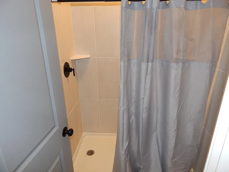 233 Marshland Ln — Photo 15
