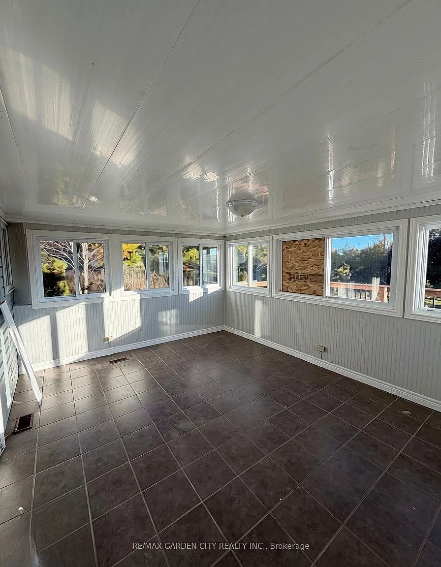 2 bed, $2,600 — Photo 4