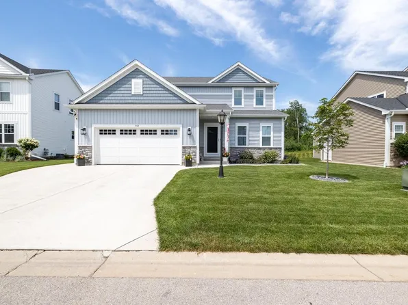 552 Wild Oak ROAD, Hartland, WI 53029