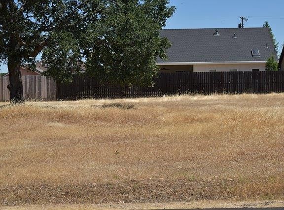 2nd image of 22006 Carmelo St